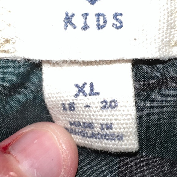 Lands End Down Puffer Vest - Picture 8 of 10